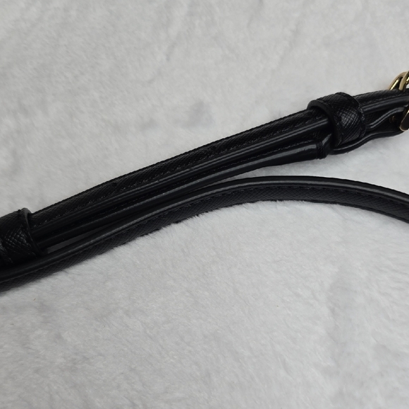 Kate Spade Black Crossbody Bag with Floral Accents - Picture 4 of 6